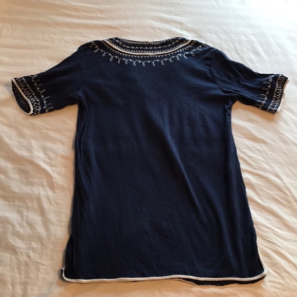 🌟Blue Embroidered Tunic/Cover Up - Picture 2 of 8